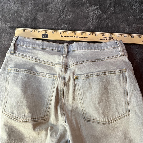 Universal Thread Light Blue Cropped Jeans - Picture 8 of 13